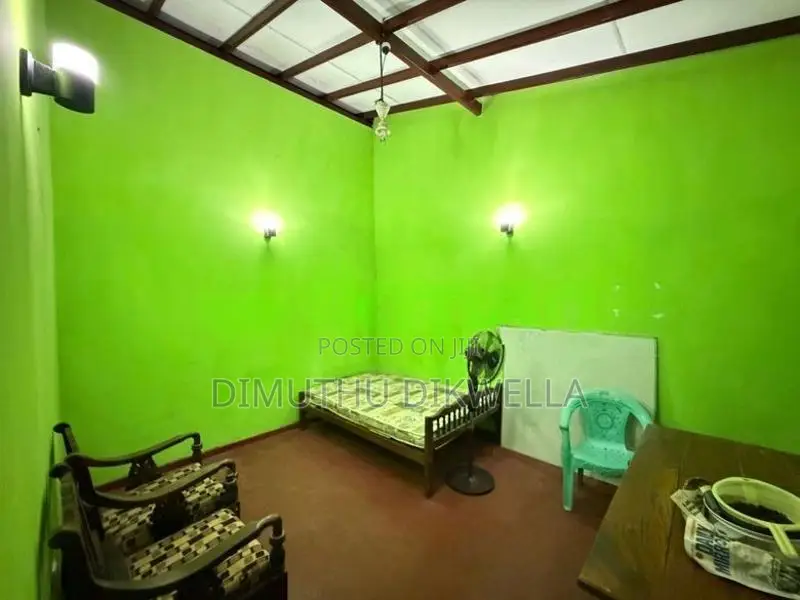 Rooms for Rent only Female - Werahera