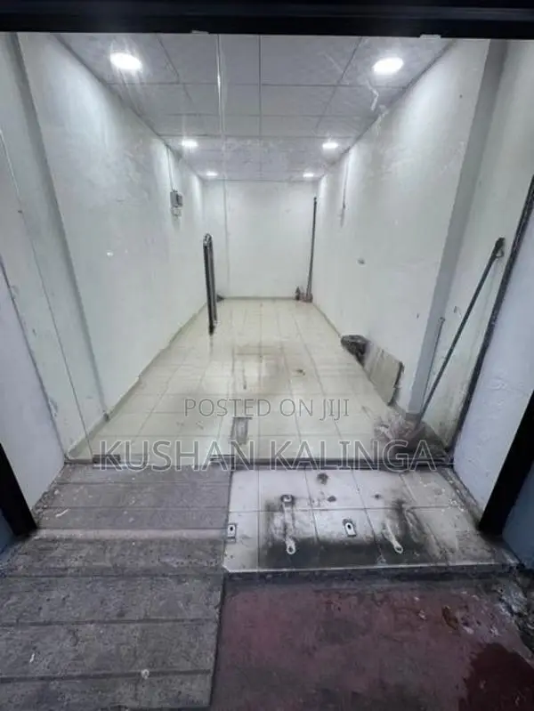 Colombo 14 Shop for Rent