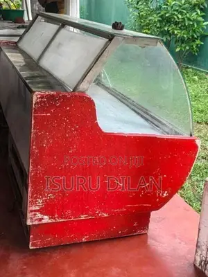 Chicken Display 6ft