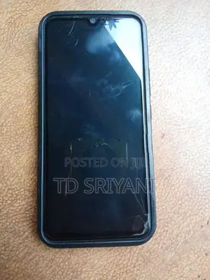 Vivo V23 (Used)