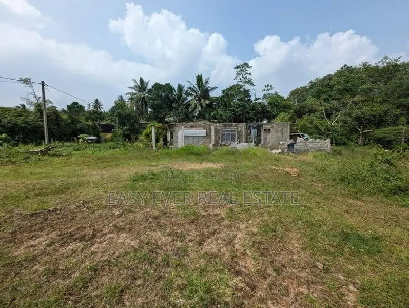 Land for Sale in Homagama