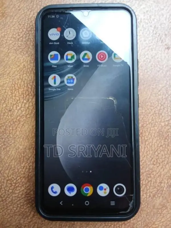 Vivo V23 (Used)