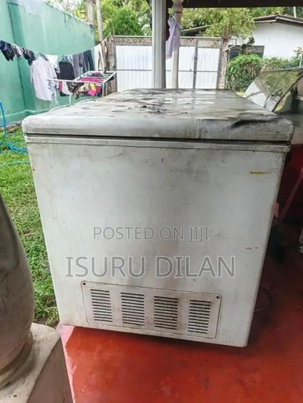 Abans Freezer 750L