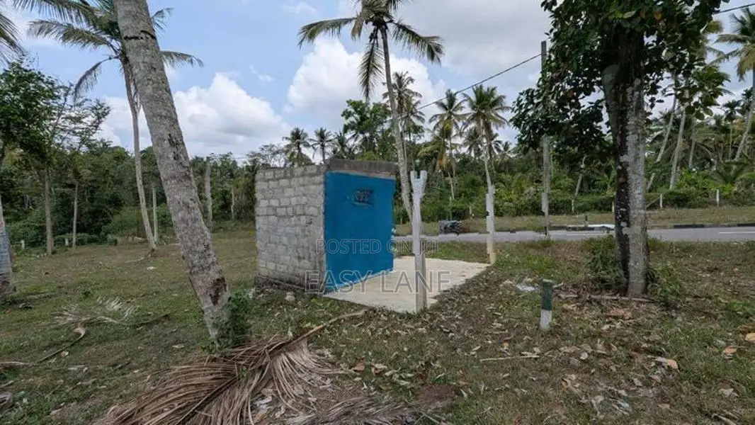 Land for Sale in Kalagedihena