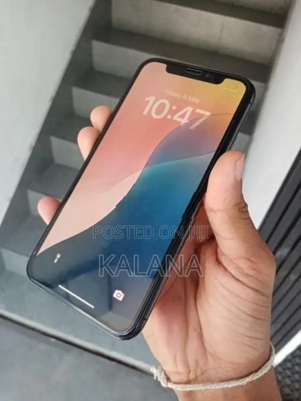 Apple iPhone XS 256GB (Used)