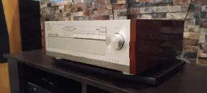 Yamaha A-2000 Sterio Amplifier