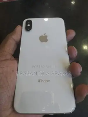 Apple iPhone XS (Used)