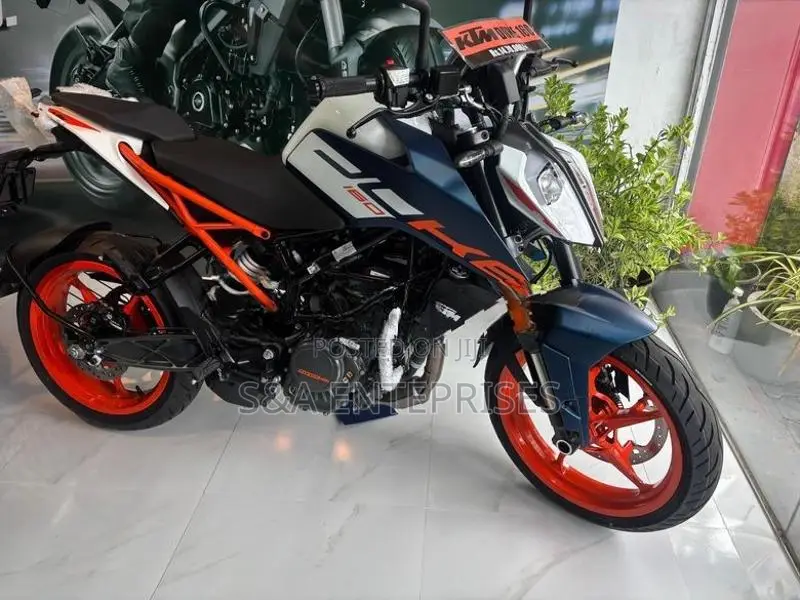 KTM Duke 160 2026
