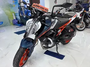 KTM Duke 160 2026