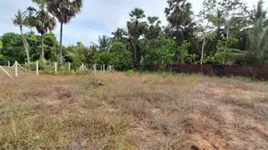 HHL1144 - Land for sale in Chathurkondan