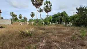 HHL1144 - Land for sale in Chathurkondan