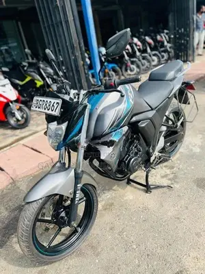 Yamaha FZ V 2 2017