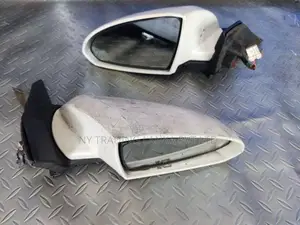 Nissan Wingroad Y11 Side Mirror