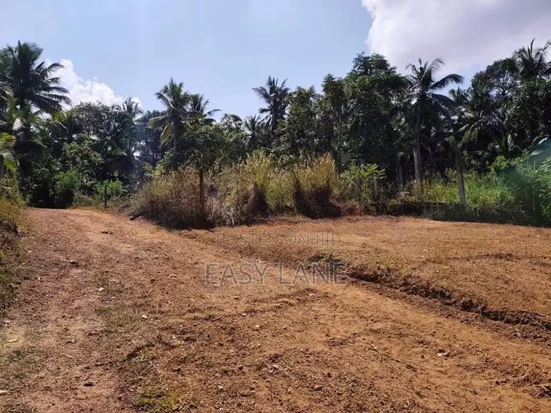 Land for Sale in Yakkala