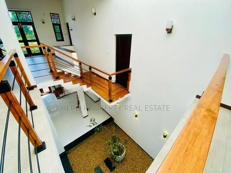 Modern Luxurious House for Sale in Boralesgamuwa 🏠 -