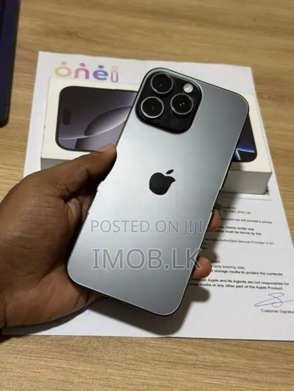 Apple iPhone 16 Pro Max (Used)