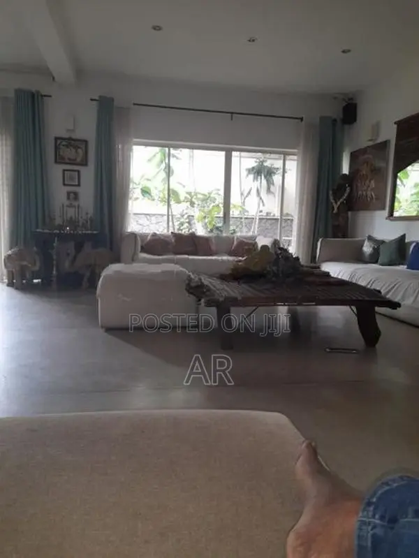 House for Sale in Near Jawatta Mosque, Colombo 5