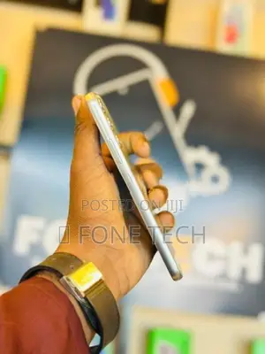 Samsung Galaxy A34 5G 8GB 128GB (Used)