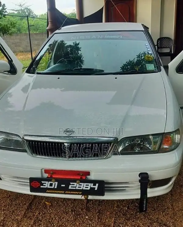 Nissan Sunny 1999