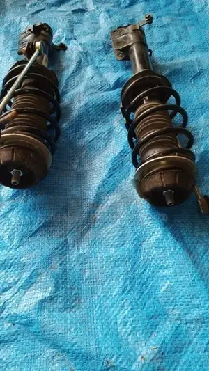Suzuki Hustler Front Shock Absorbers