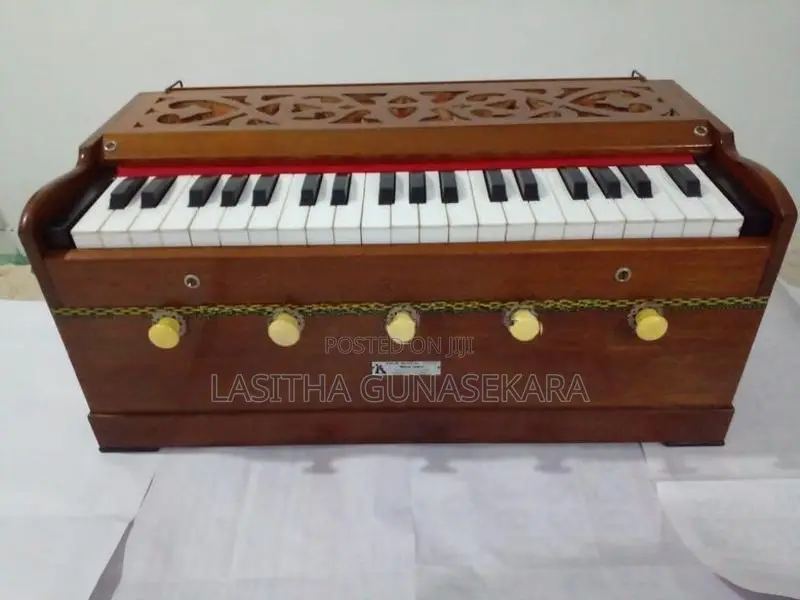 Serpina Harmonium