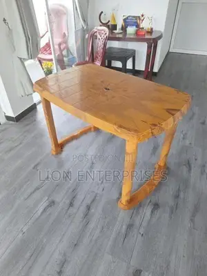 Nippon plastic tables