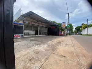 Road Facing Shop for Rent Kelaniya