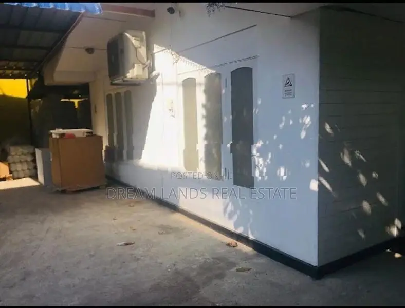 COMMERCIAL PROPERTY FOR SALE IN KELANIYA (SP1172)