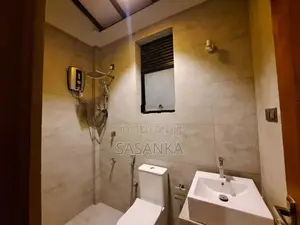 Semi Furnished 2-Room Unit for Rent – Battaramulla
