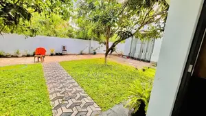 4 Bed Rooms All Attached Bath With House For Sale In Negombo