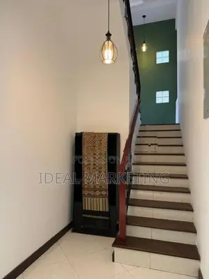 Colombo 05 - Luxury House for Rent