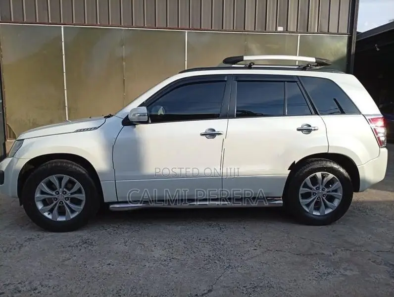 Suzuki Grand Vitara 2014