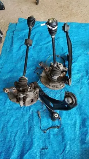 Suzuki Hustler Knuckle Hub