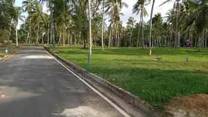 Veyangoda Mirigama Road Kubaloluwa Land for Sale