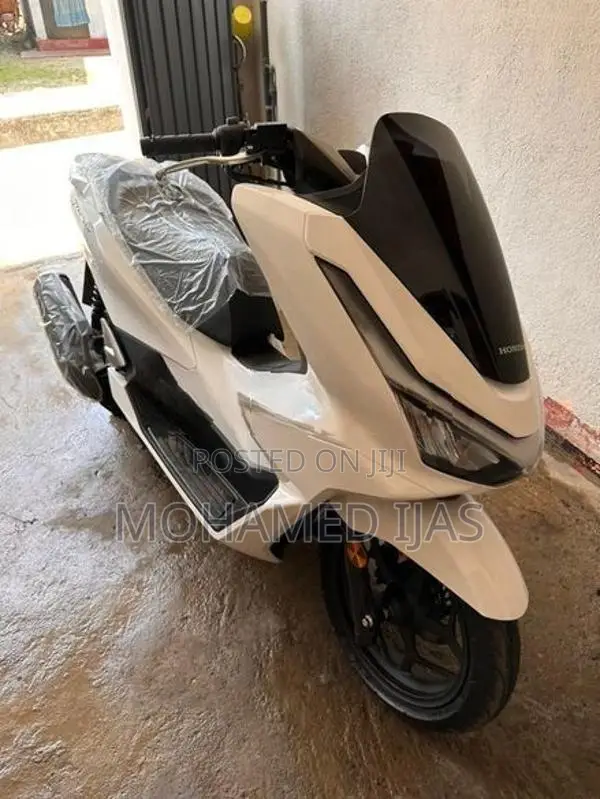 Honda PCX160 2025