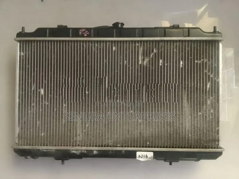 Nissan Sunny N16 Radiator