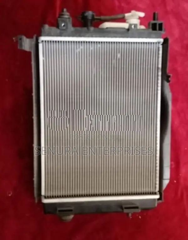 Daihatsu Mira LA300 Radiator