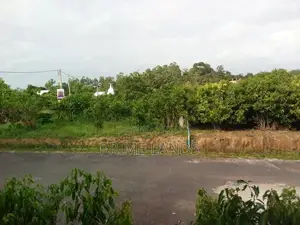 අම්බලන්ගොඩින් ඉඩමක්