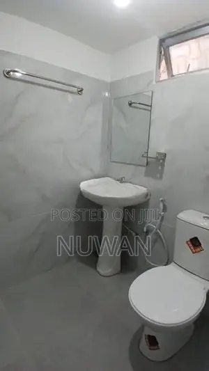 Brand new up unit for rent in Boralesgamuwa