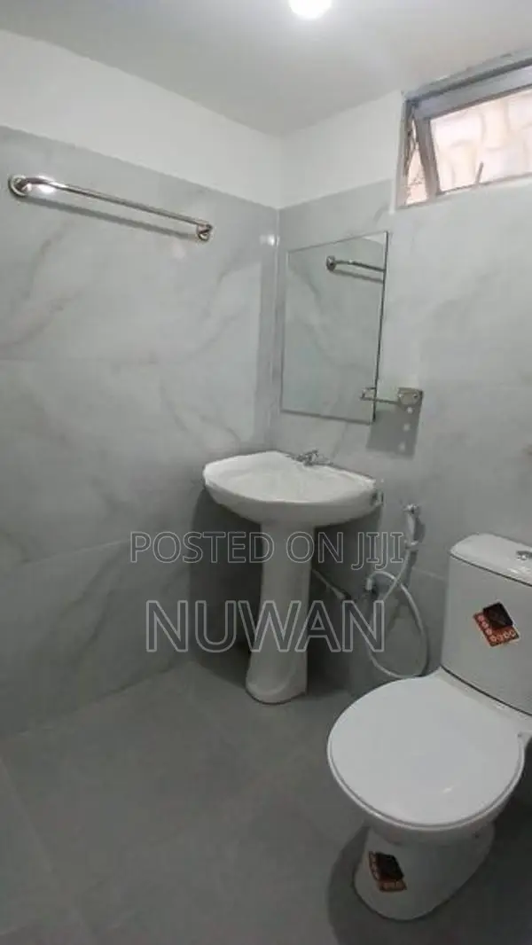 Brand new up unit for rent in Boralesgamuwa