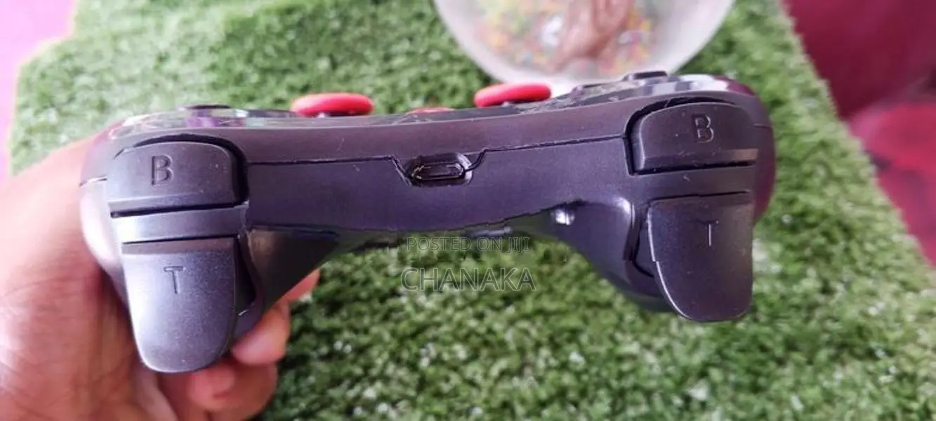 Bluetooth Wireless Game Controller