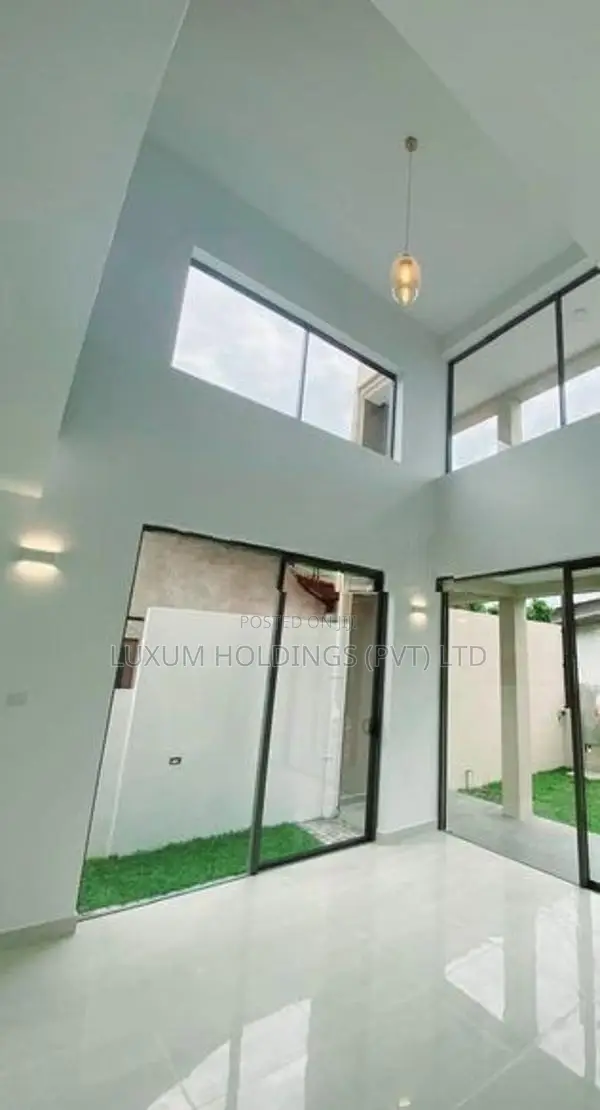 Super Luxury Modern House For Sale in Kesbawa Junction [ 2111C ]