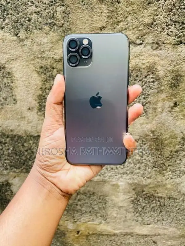 Apple iPhone 11 Pro 256GB (Used)