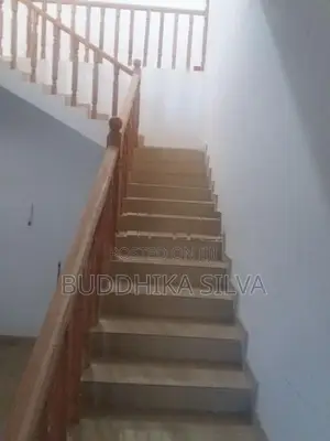 House with Land for Rent Kottawa