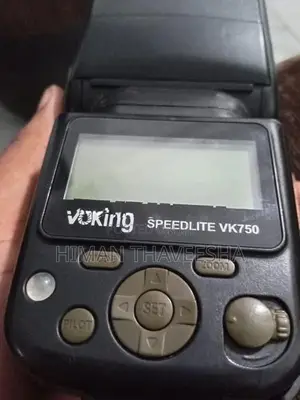 Voking Speedlite VK750