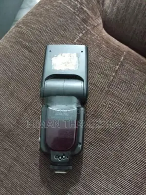 Voking Speedlite VK750