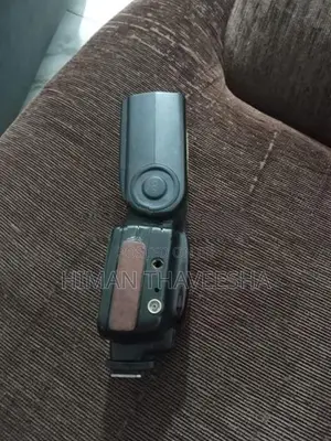 Voking Speedlite VK750
