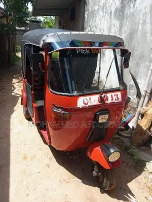 Bajaj RE 1991