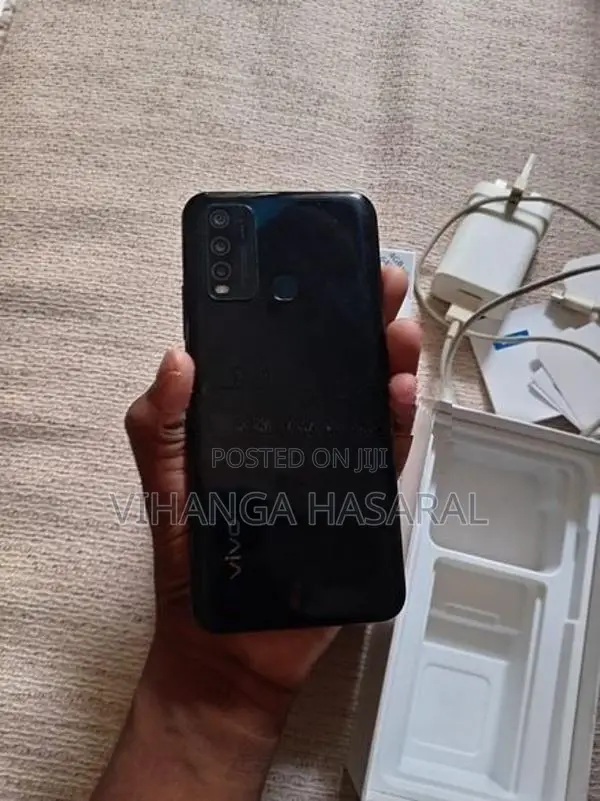 Vivo Y30 (Used)