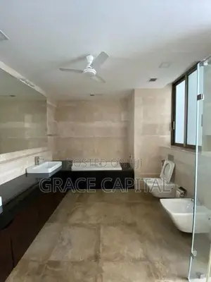 Luxury, Unfurnished apartment for rent, Colombo 7